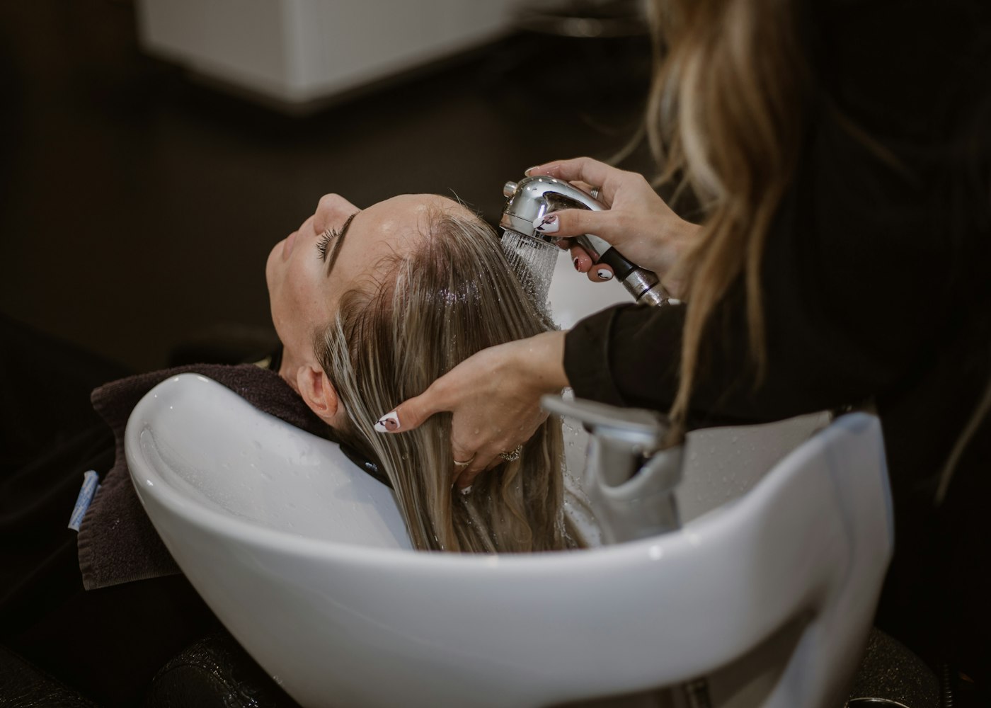 Hair wash at the salon